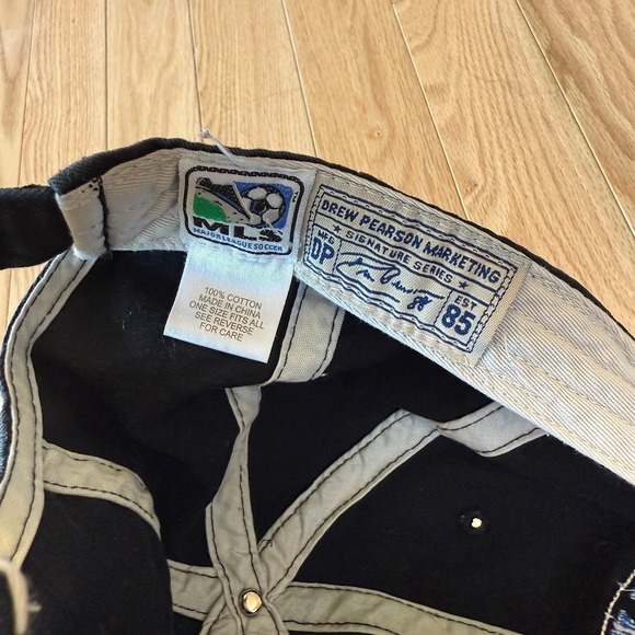 Y2K MLS Major League Soccer Drew Pearson Marketing Black Strapback Hat - Picture 7 of 7